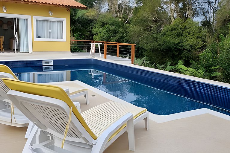 Conforto, Aconchego e Natureza - Condomínio