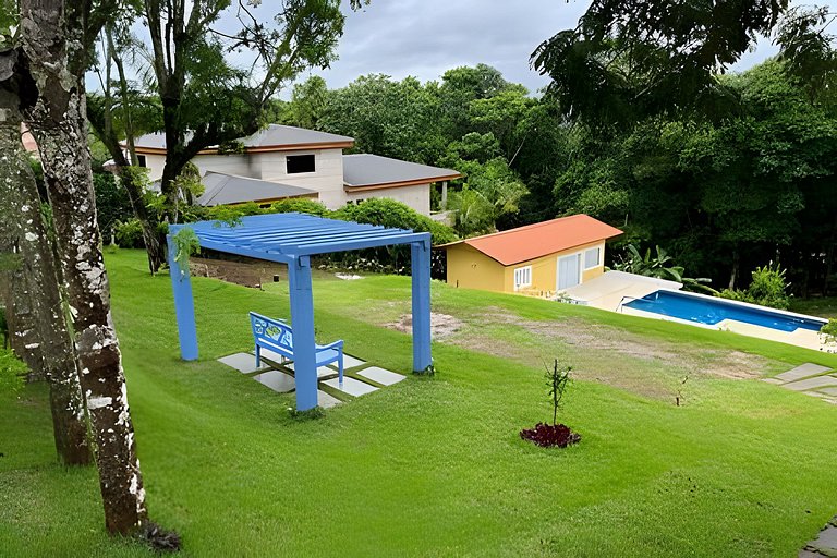 Conforto, Aconchego e Natureza - Condomínio