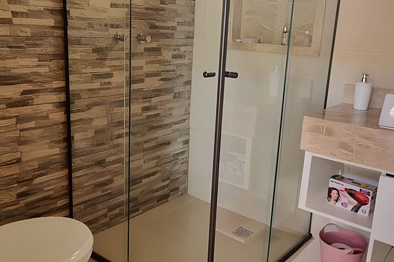 Chacara em Ibiuna: Sol, Piscina e Natureza