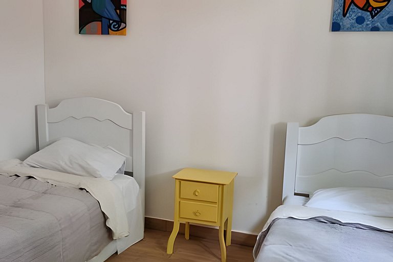 Chacara em Ibiuna: Sol, Piscina e Natureza