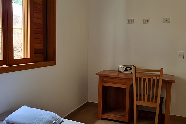 Chacara em Ibiuna: Sol, Piscina e Natureza