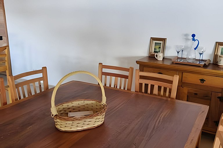 Chacara em Ibiuna: Sol, Piscina e Natureza