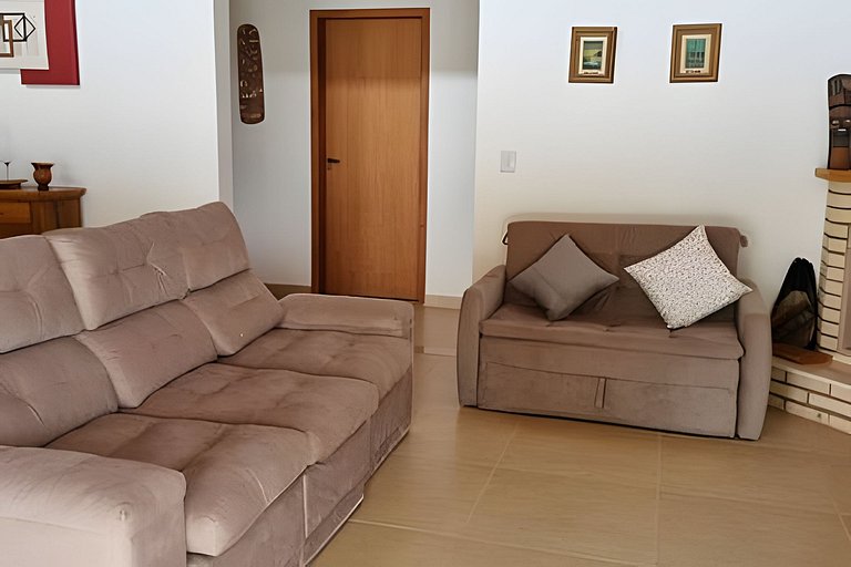 Chacara em Ibiuna: Sol, Piscina e Natureza