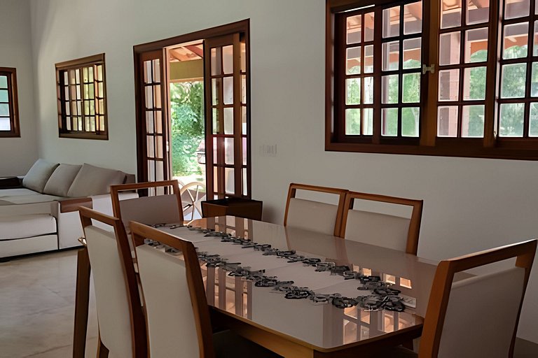 Casa de Campo em Ibiuna em meio à natureza