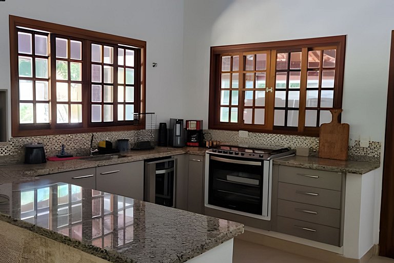 Casa de Campo em Ibiuna em meio à natureza