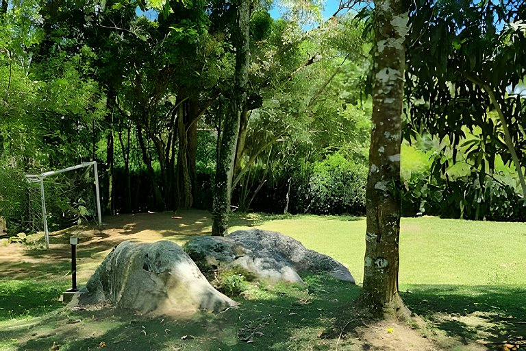 Casa de Campo em Ibiuna em meio à natureza