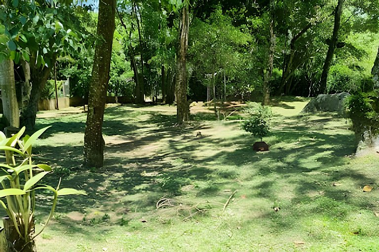 Casa de Campo em Ibiuna em meio à natureza