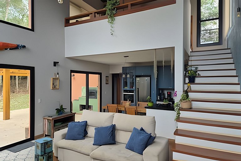 Casa, Pequeno Bosque e vista para Horizonte